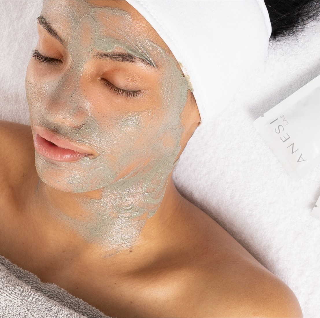 Dermo Peel – Microcrystal Praxis-Seminar Dermo Peel – Microcrystal Praxis-Seminar